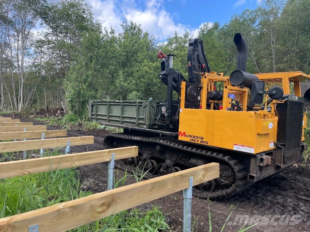 Morooka MST 800 Гусеничные самосвалы