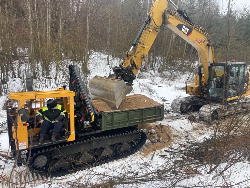 Morooka MST 800 Гусеничные самосвалы