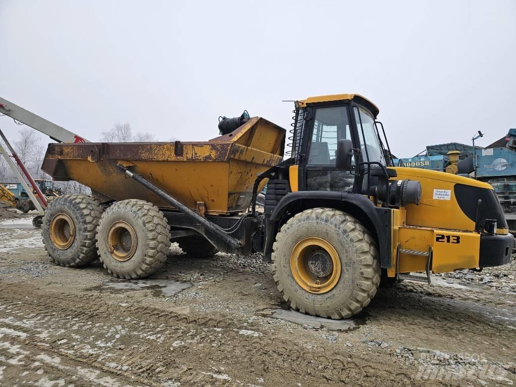 JCB 722 Шарнирно-сочленённые самосвалы