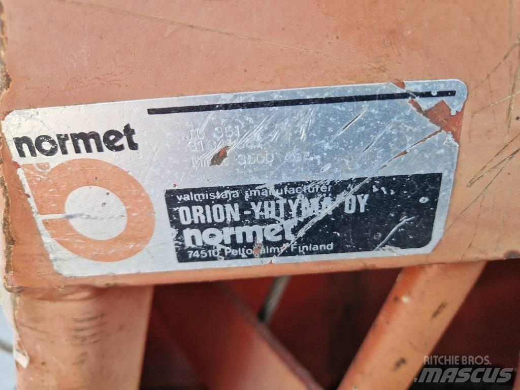 Normet Farmi JL351 Трелёвочные лебедки