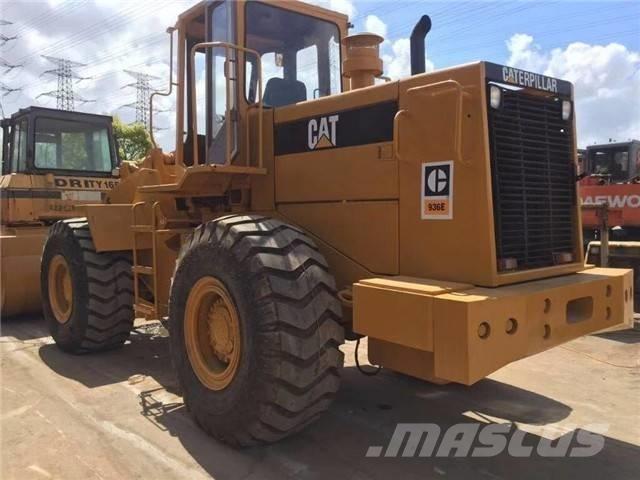 CAT 936 E Фронтальные погрузчики