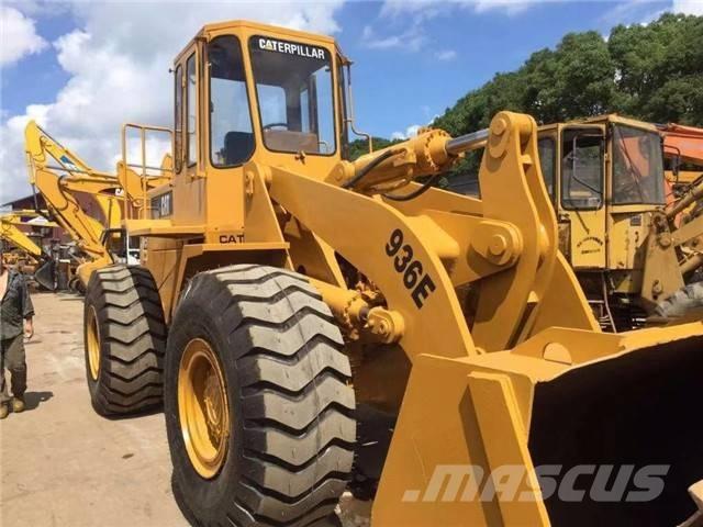 CAT 936 E Фронтальные погрузчики