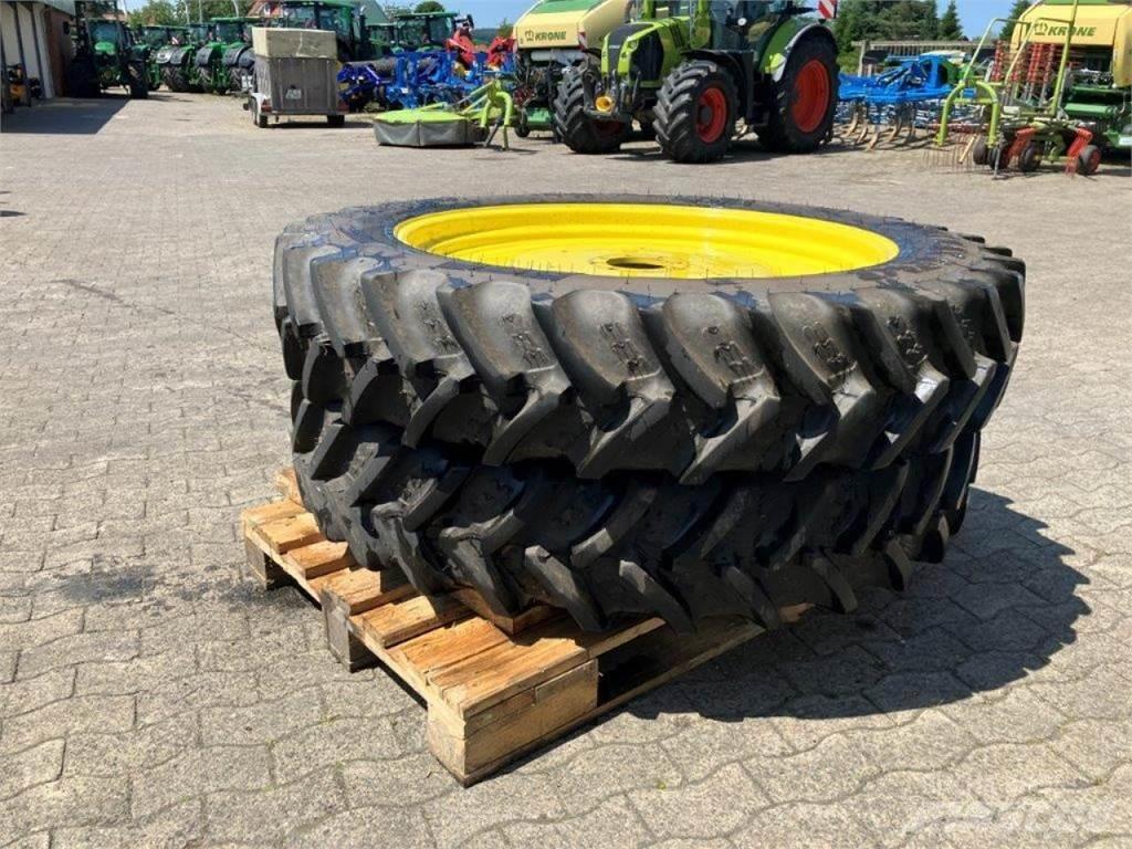 BKT 320/90R42 Шины и колёса