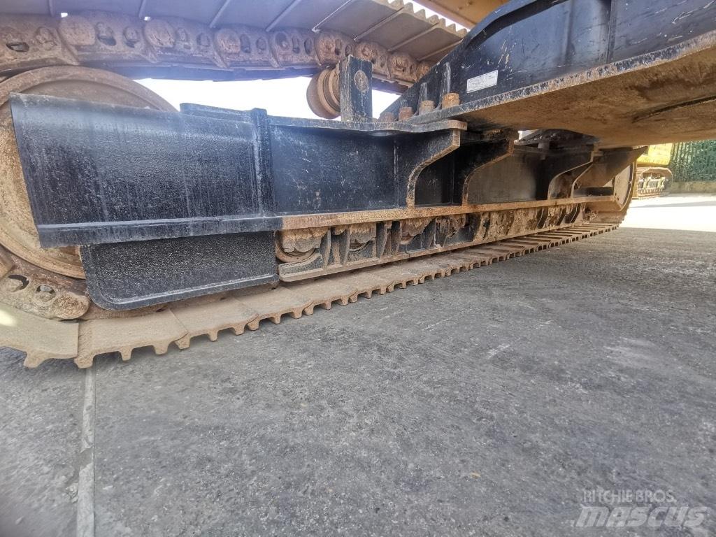 CAT 352 Гусеничные экскаваторы
