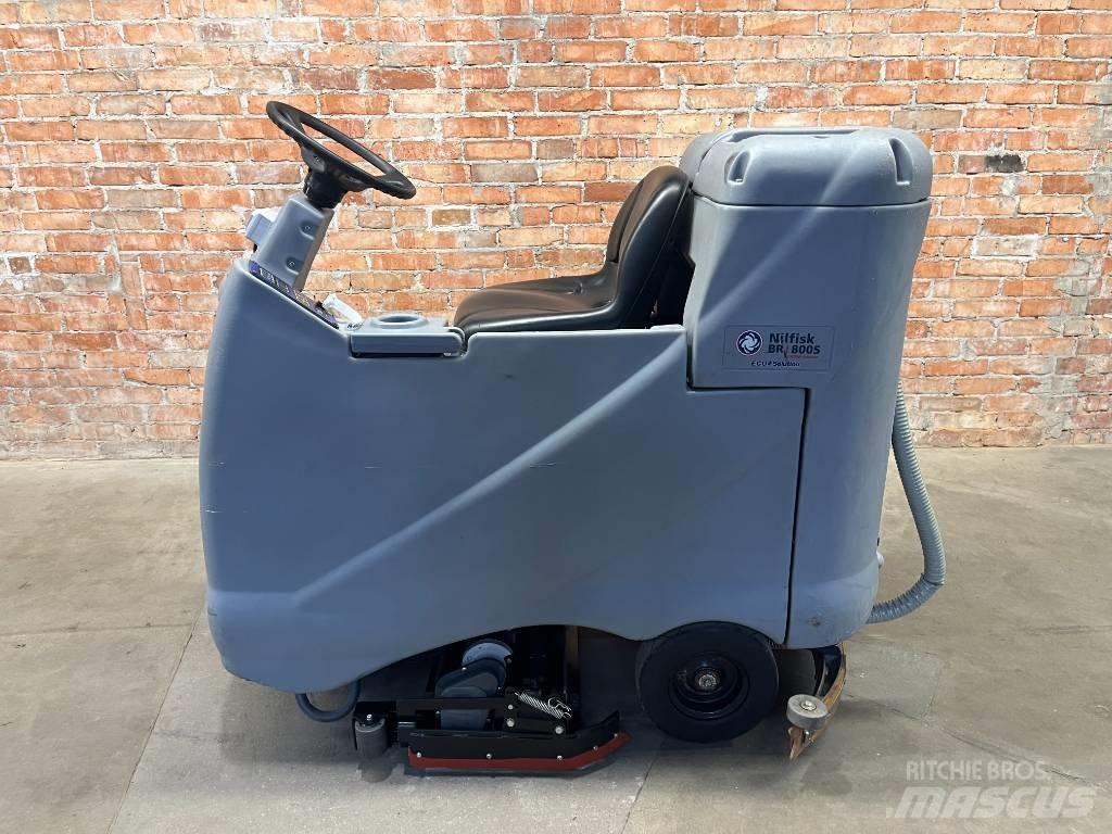 Nilfisk BR 800 S Поломоечные машины