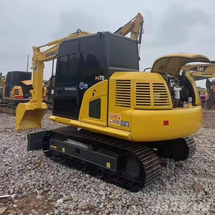 Komatsu PC70-8 Малые экскаваторы 7т-12т