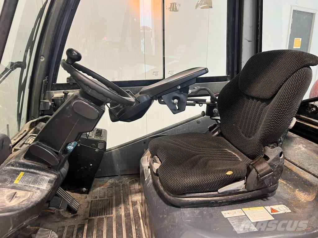 Toyota 02-8FGJF35 Газовые погрузчики