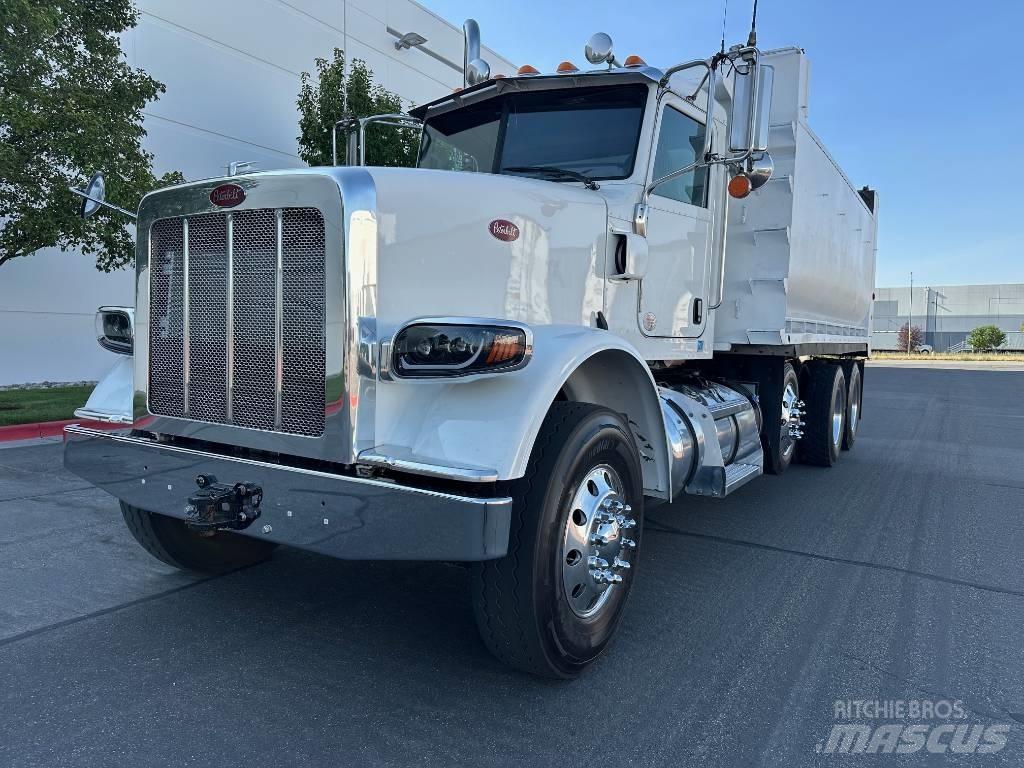 Peterbilt 367 Грузовики-Самосвалы