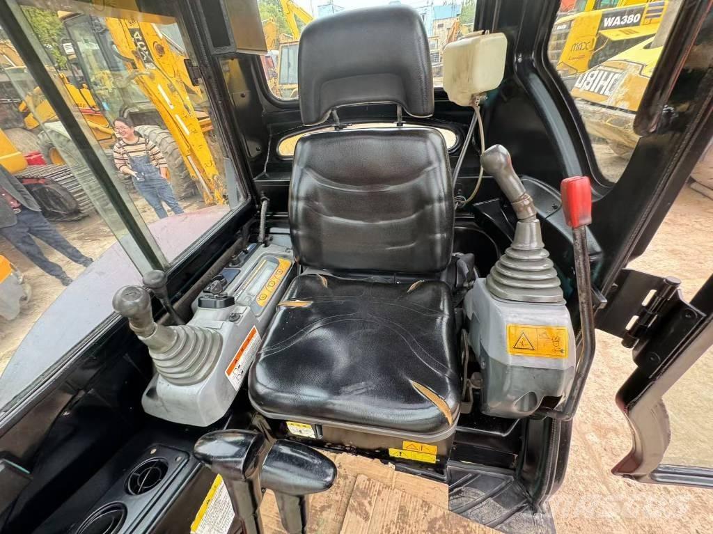 Kubota U 35-3 Мини-экскаваторы