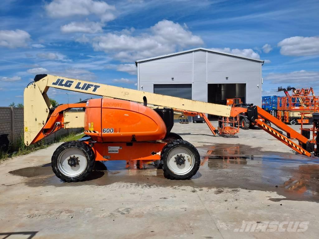 JLG 600AJ Коленчатые подъемники