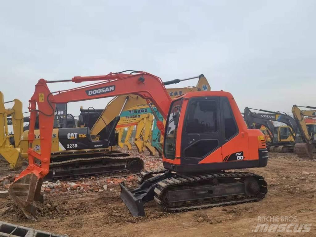 Doosan DX 80 Малые экскаваторы 7т-12т