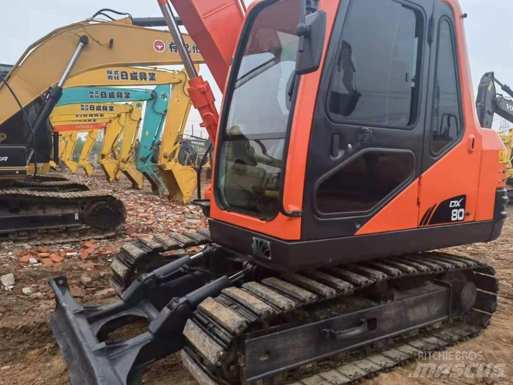 Doosan DX 80 Малые экскаваторы 7т-12т