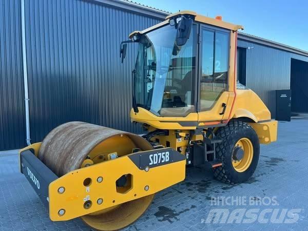 Volvo SD 75 B Грунтовые катки