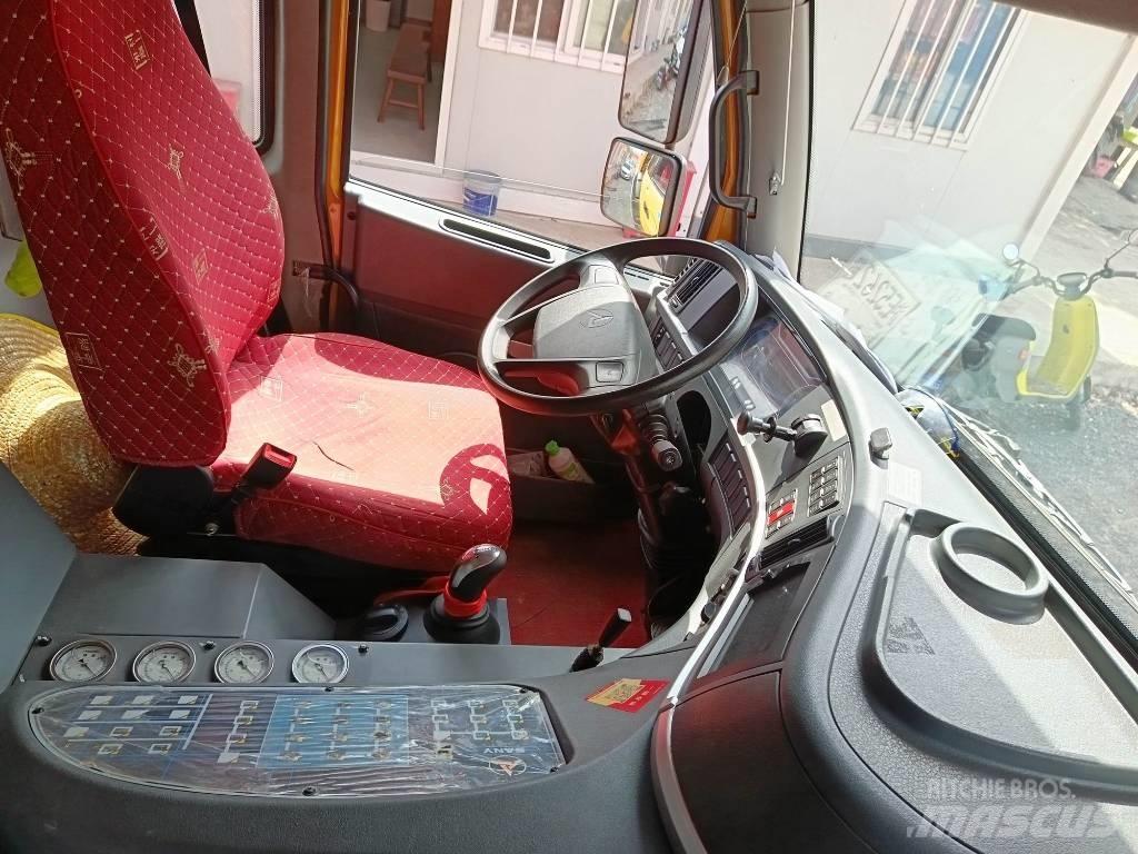 Sany SAC3000T Автокраны