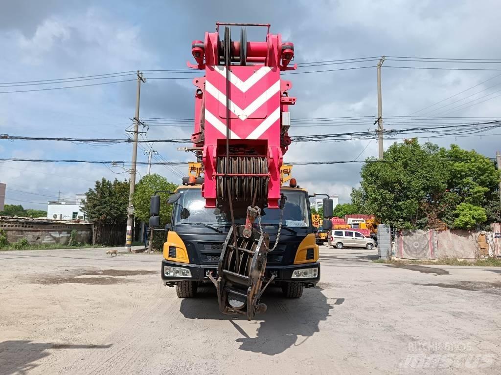 Sany SAC3000T Автокраны