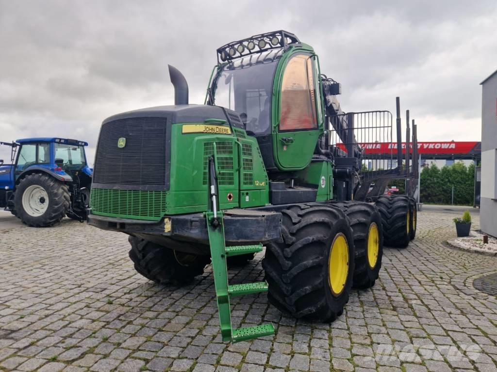 John Deere 1210 E Форвардеры