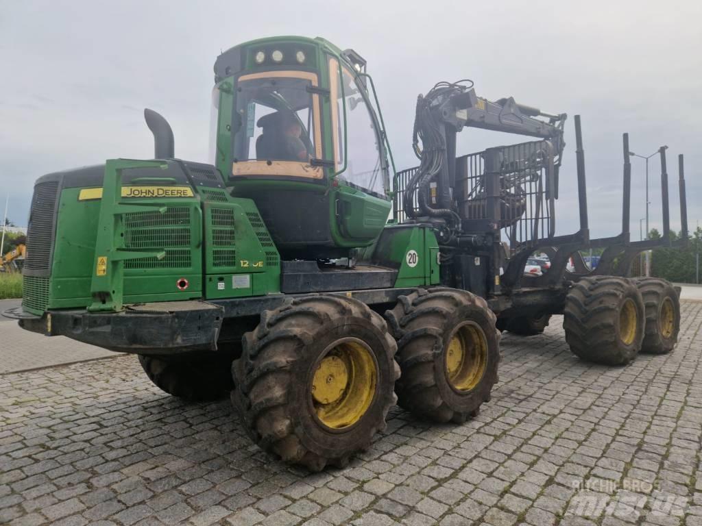 John Deere 1210 E Форвардеры