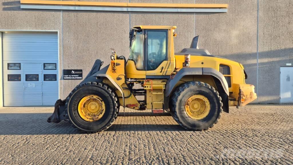 Volvo L 120 H Фронтальные погрузчики