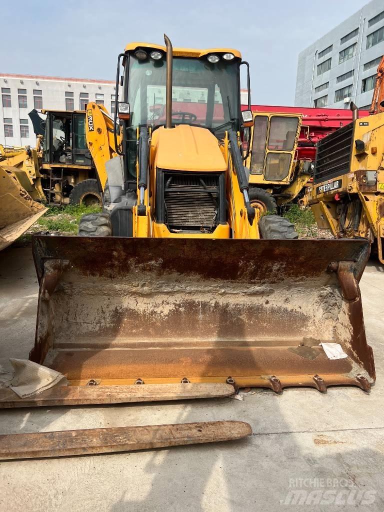 JCB 3CX Экскаваторы-погрузчики