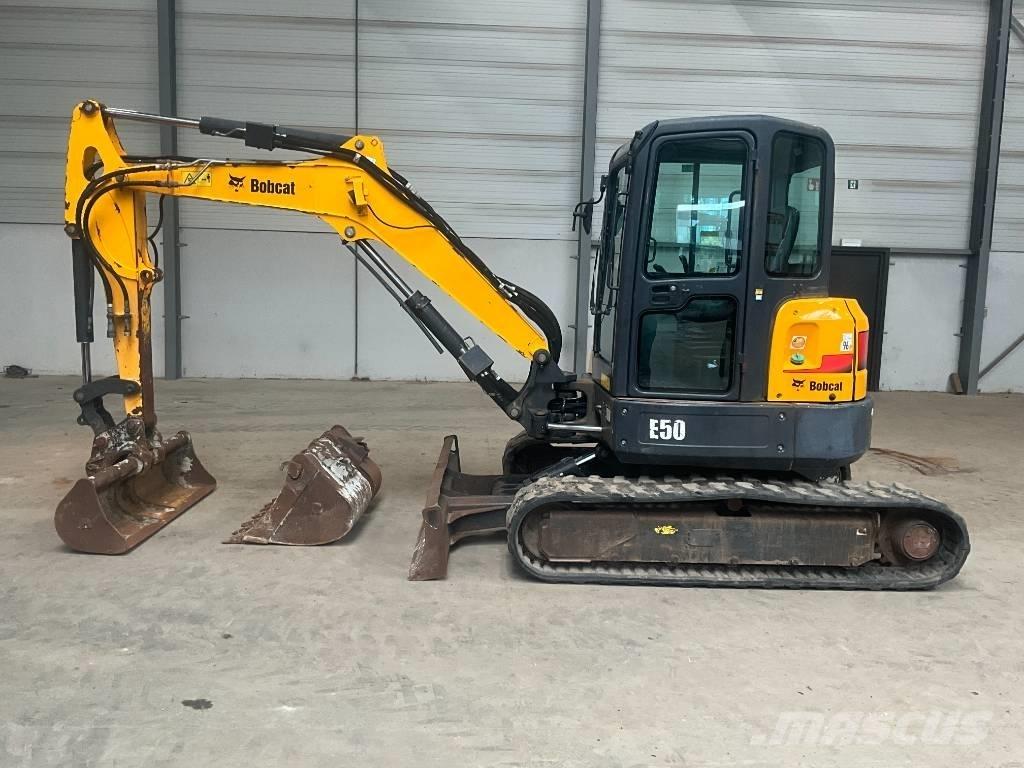 Bobcat E 50 EM Мини-экскаваторы