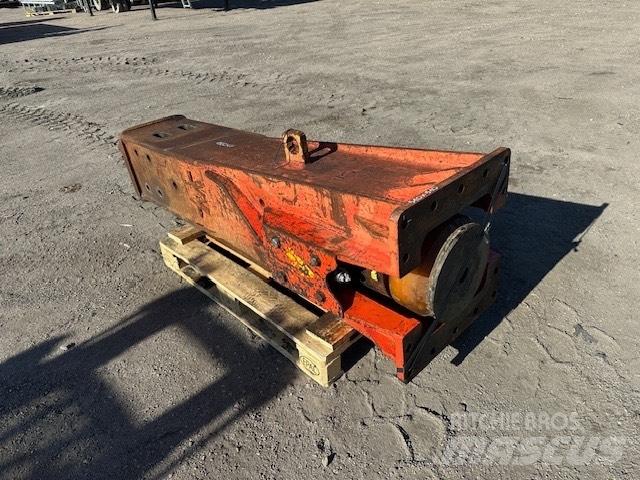 Socomec 1840 KG Гидромолоты