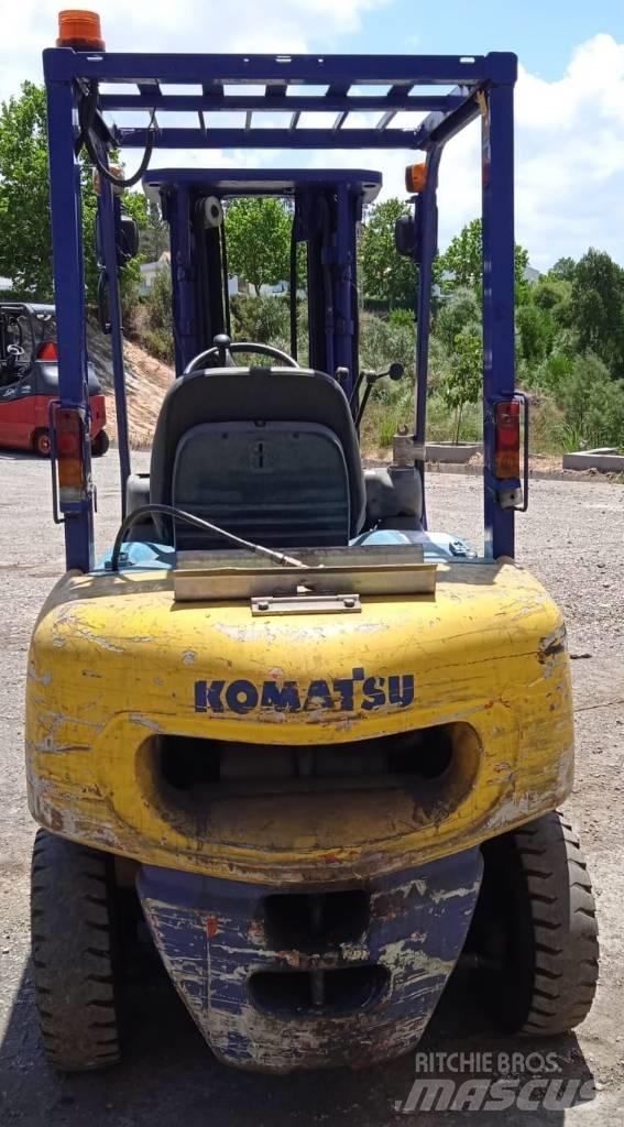 Komatsu FG20-12 Газовые погрузчики