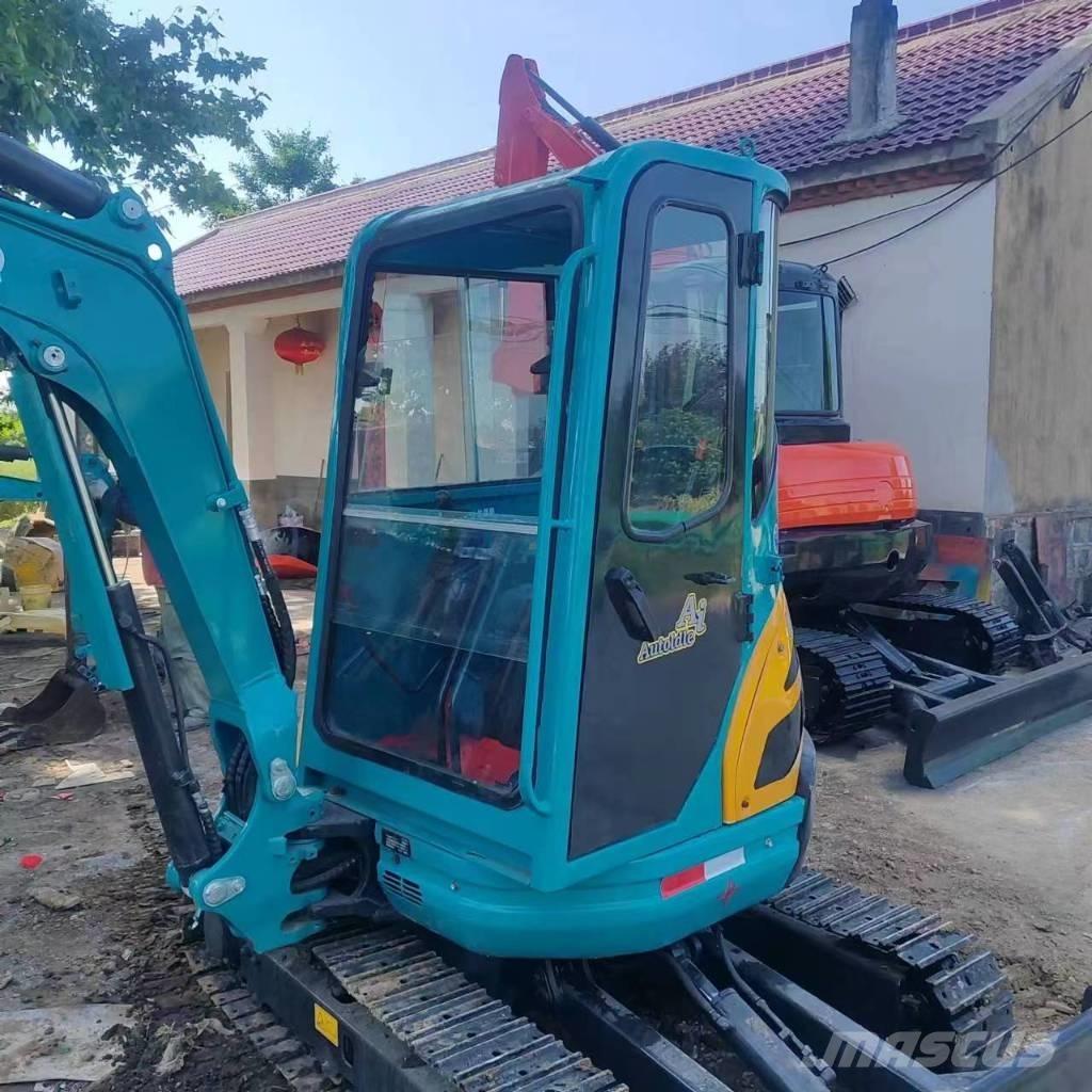 Kubota U 20 Мини-экскаваторы