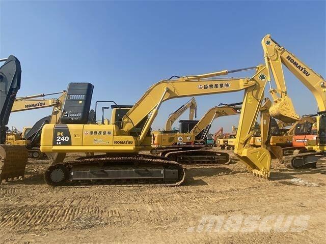 Komatsu PC 240-8 Гусеничные экскаваторы