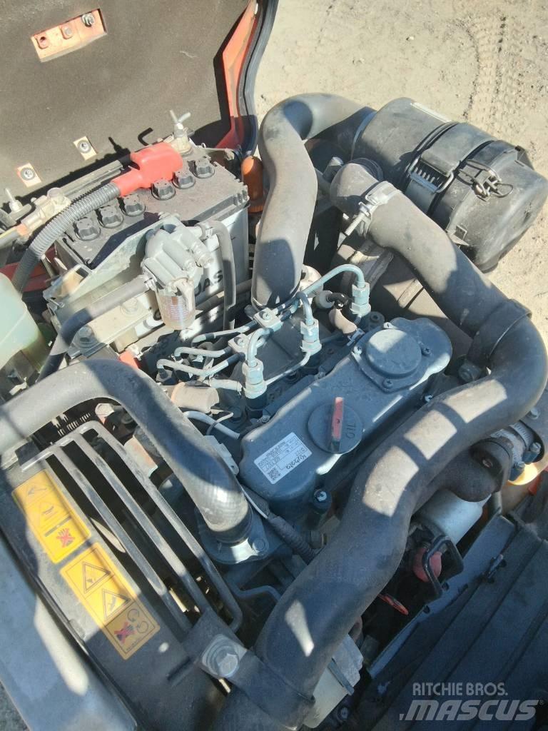 Kubota U 10-3 Мини-экскаваторы