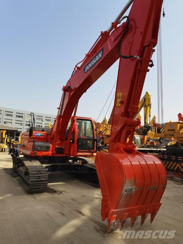 Doosan DX 300 Гусеничные экскаваторы