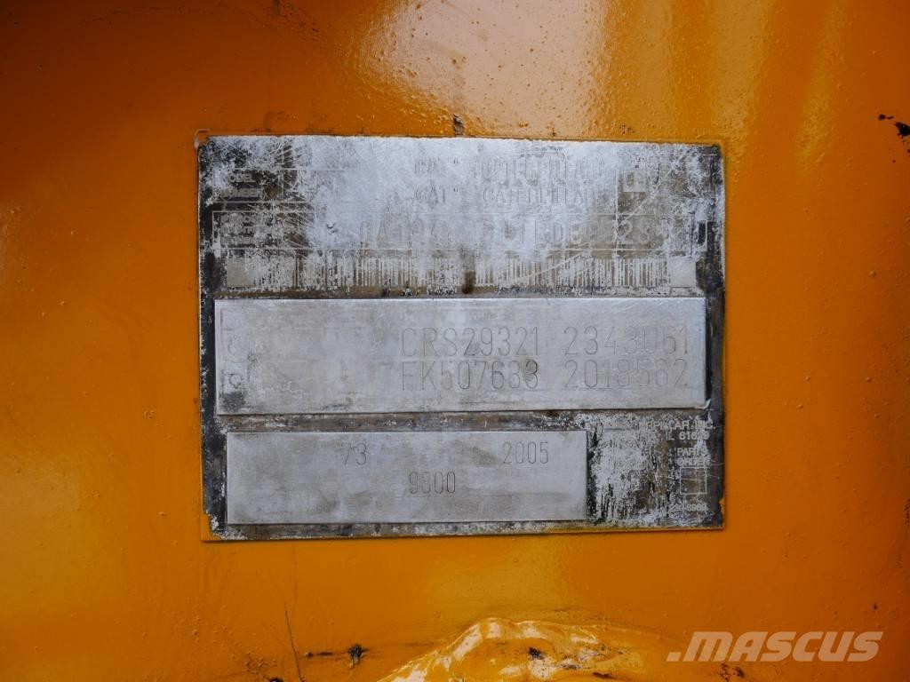 CAT 422 D Экскаваторы-погрузчики