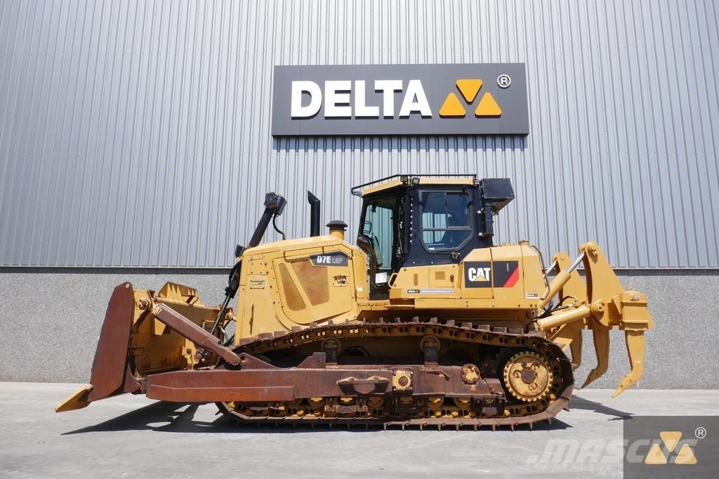 CAT D7E LGP Гусеничные бульдозеры