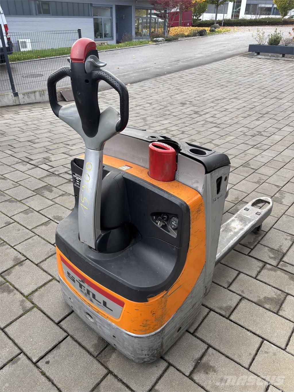 Still EXU16 Ручные штабелёры с электроподъёмом