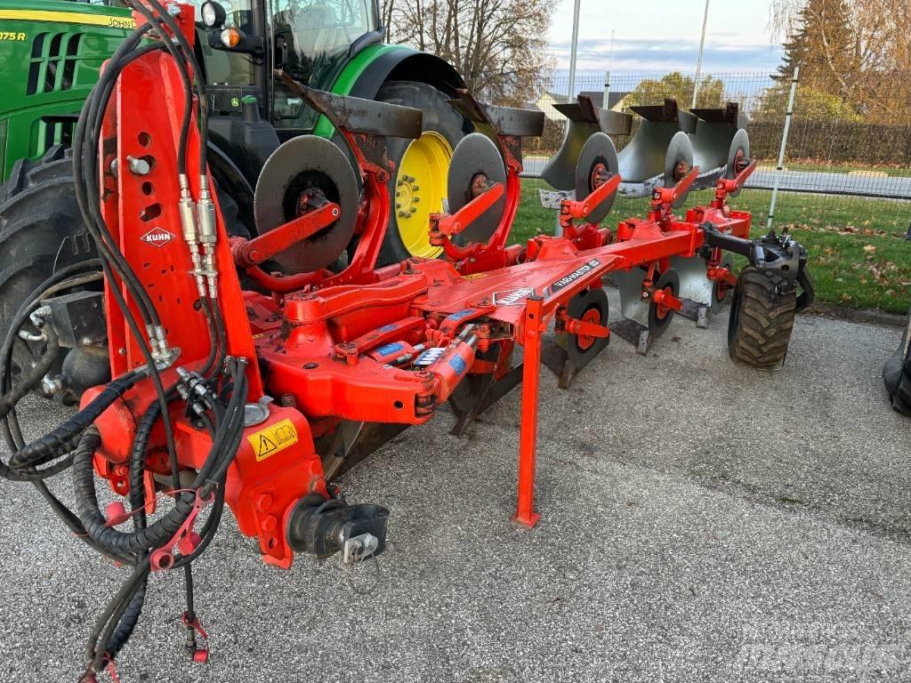 Kuhn Vari-Master 123 Оборотные плуги