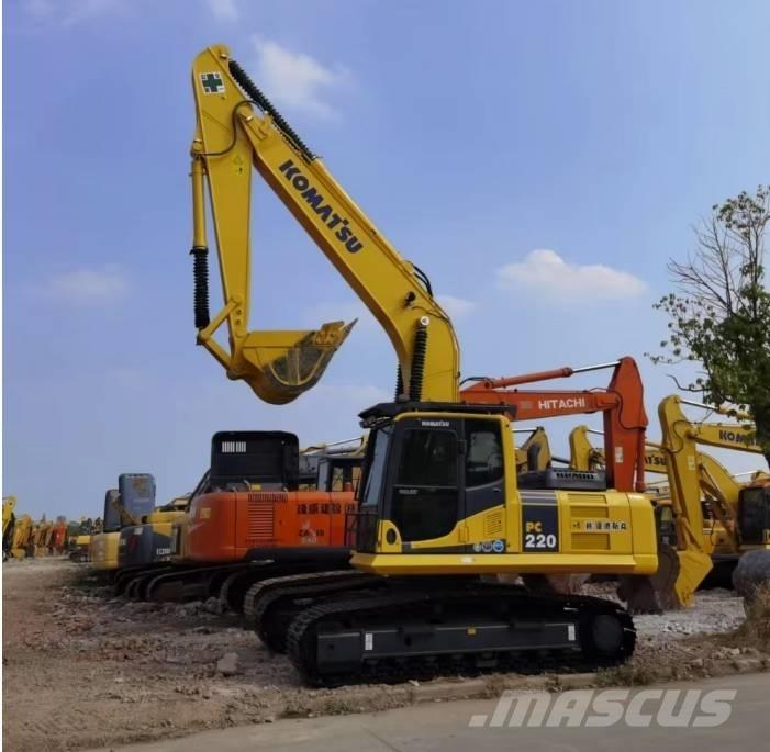 Komatsu PC220-8 Гусеничные экскаваторы