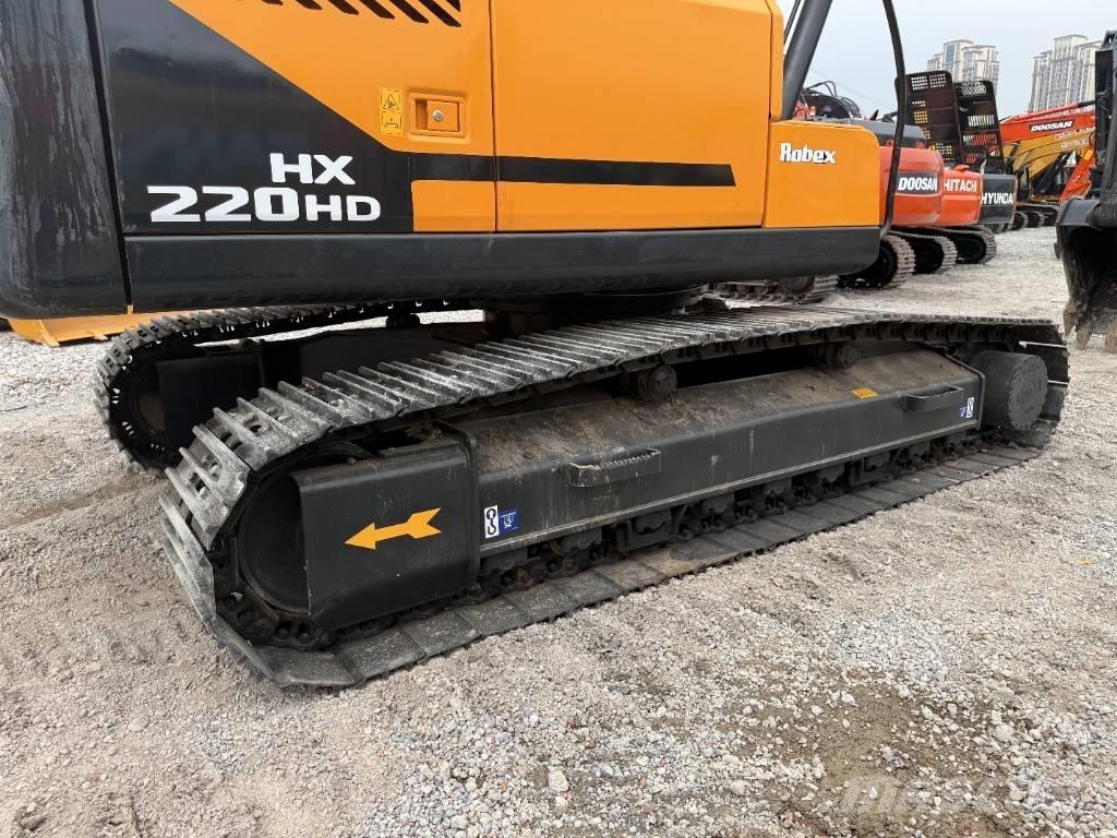 Hyundai HX220 Гусеничные экскаваторы
