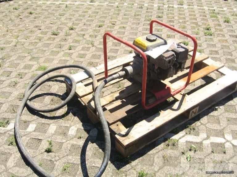 Bomag ΔΟΝΗΤΗΣ Строительная техника - Другие