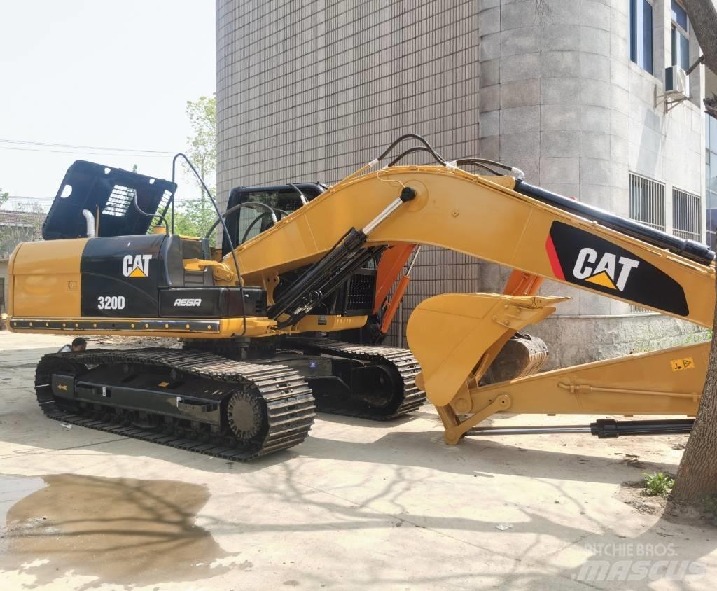 CAT 320 D Гусеничные экскаваторы