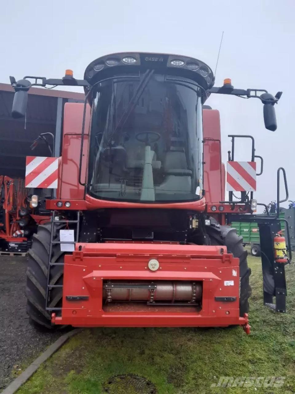 Case IH 7150 AF Зерноуборочные комбайны