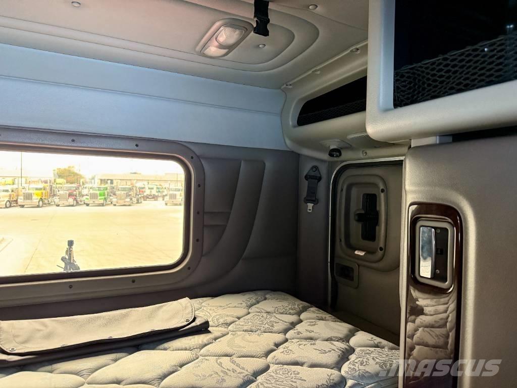 Peterbilt 389 Седельные тягачи