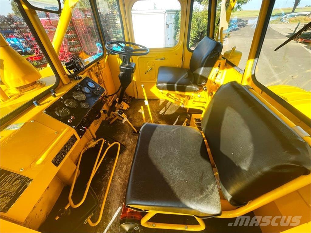 Kirovets K700A V8 Трактора
