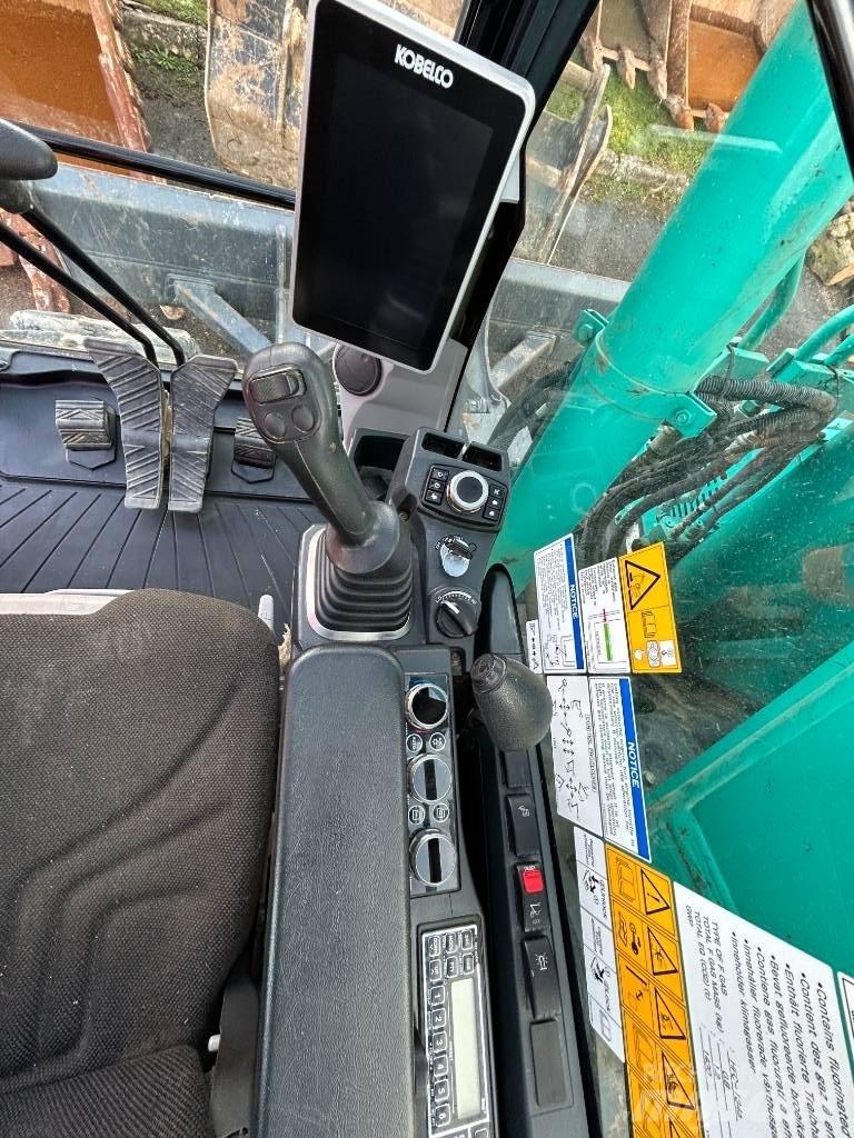 Kobelco SK 140 SR LC Гусеничные экскаваторы