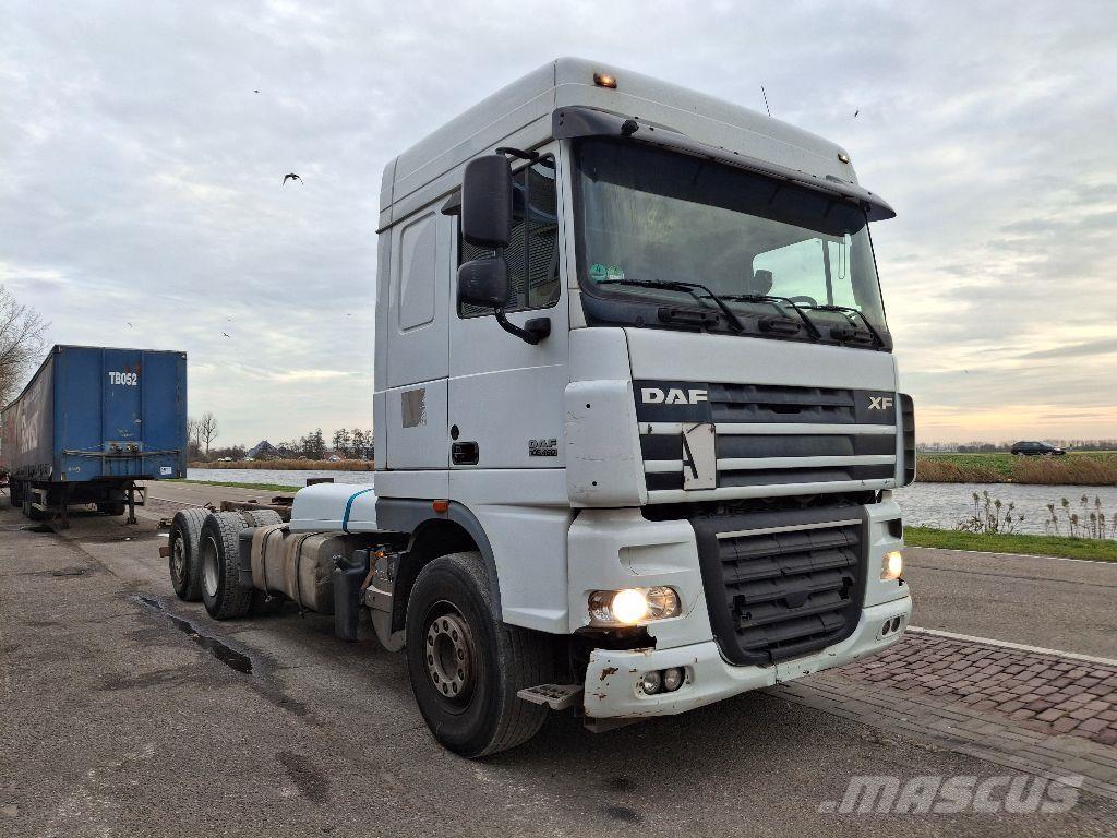 DAF XF 105.460 Шасси с кабиной