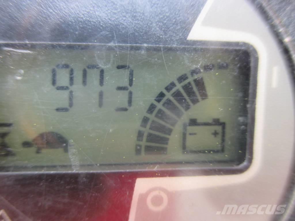 JLG Toucan 8 E Вертикальные мачтовые подъемники