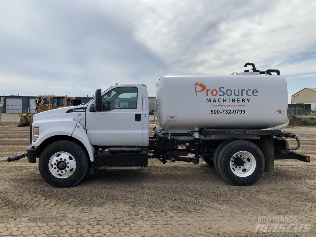 Ford F 650 XL SD Поливочные машины