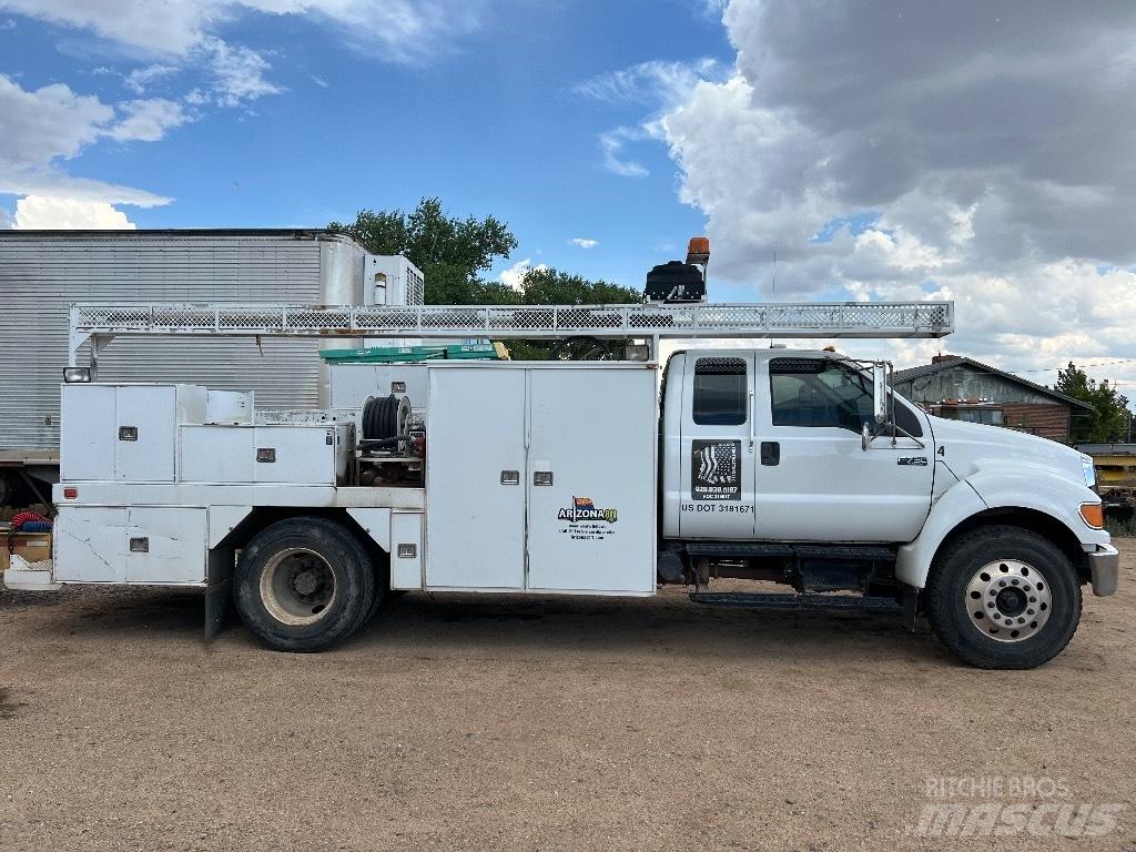 Ford F 750 XL Комбинированные дорожные машины