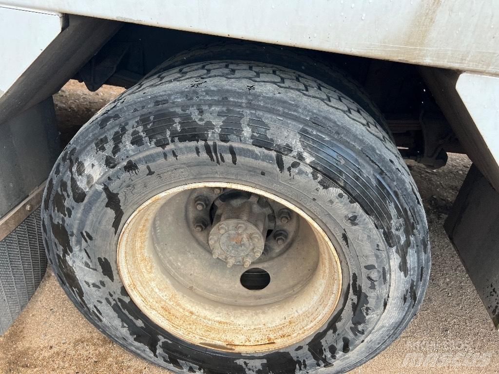 Ford F 750 XL Комбинированные дорожные машины