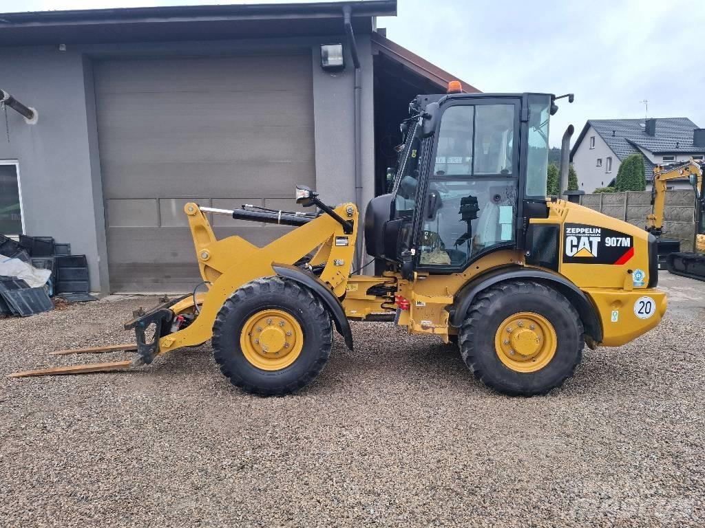 CAT 907 M Фронтальные погрузчики