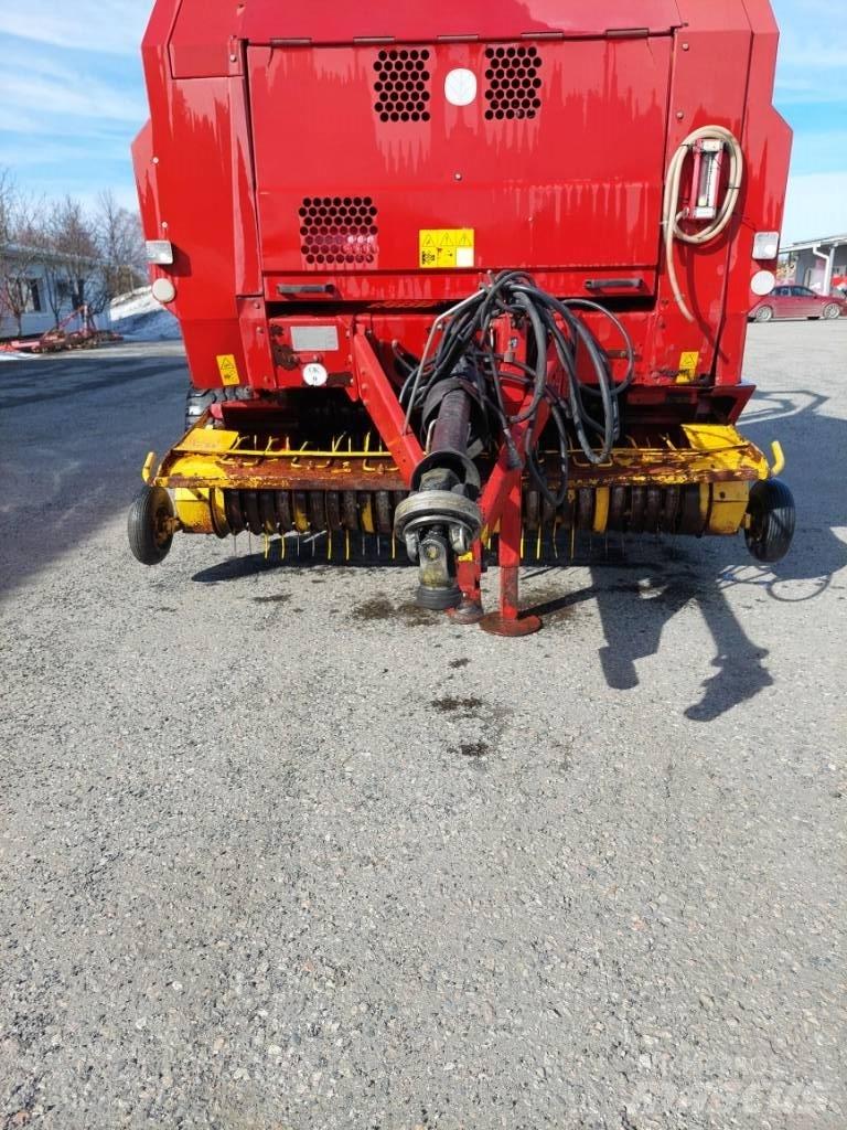 New Holland 548 Рулонные пресс-подборщики