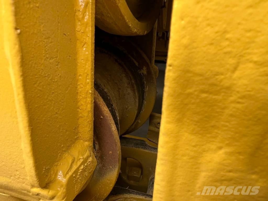 CAT D6H XL Гусеничные бульдозеры